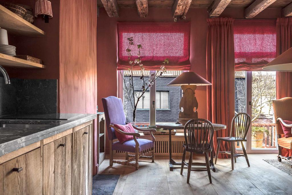 Apartment Odevaere - Charming & Luxurious With Terrace Brügge