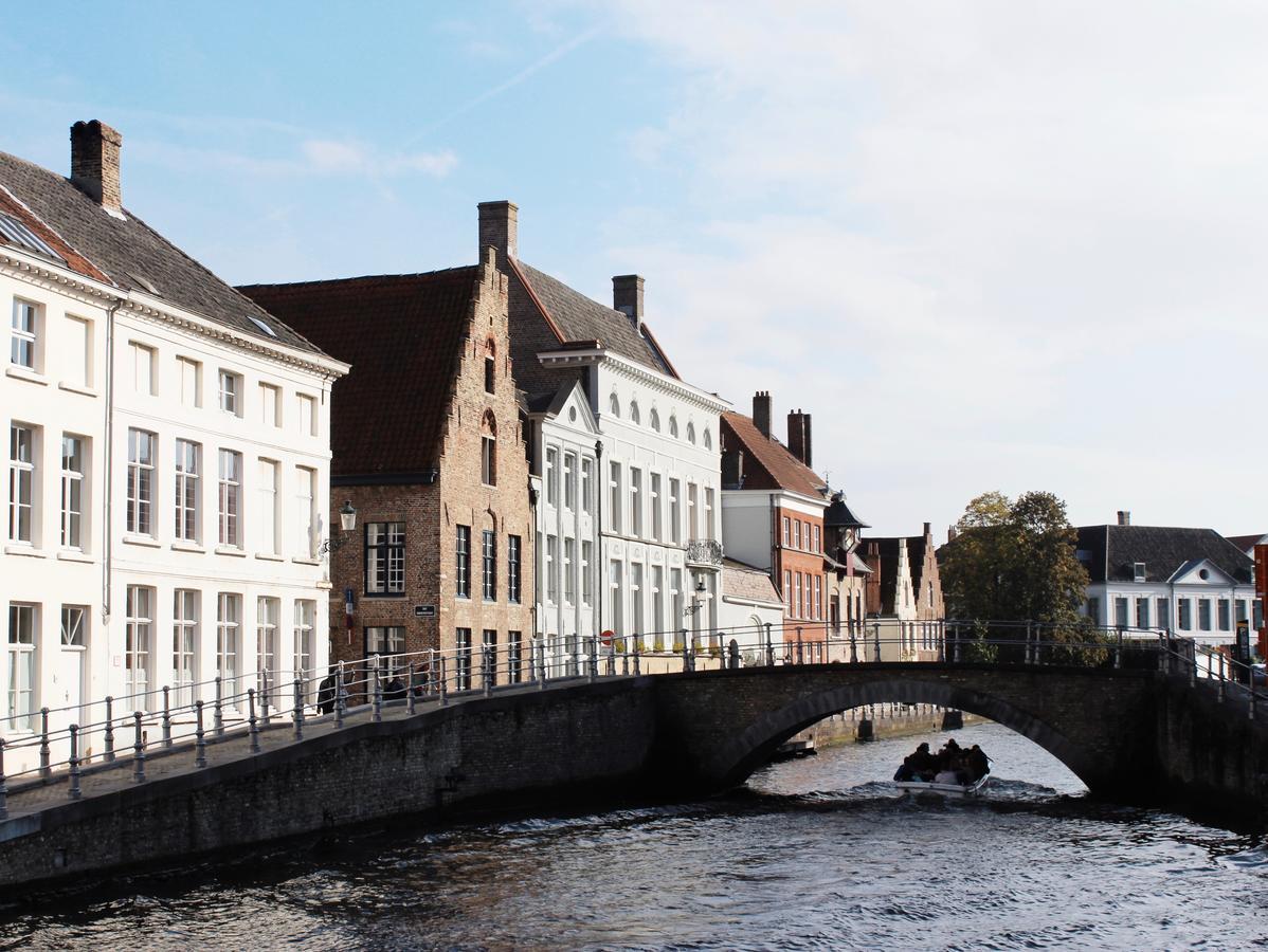 Apartment Odevaere - Charming & Luxurious With Terrace Brügge